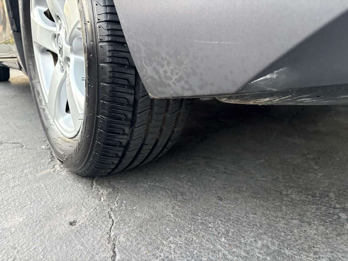 Photo 56 of this Toyota Sienna