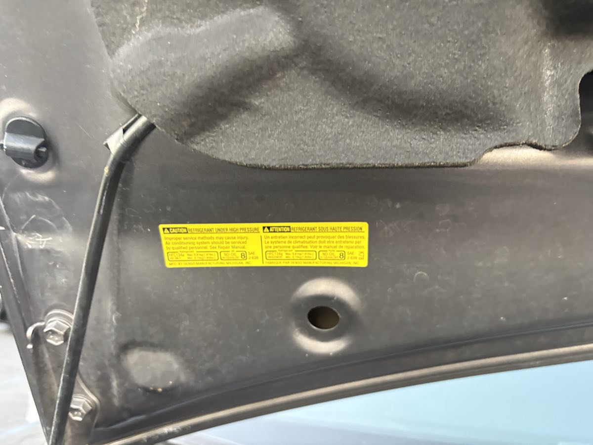 Photo 73 of this Toyota Sienna