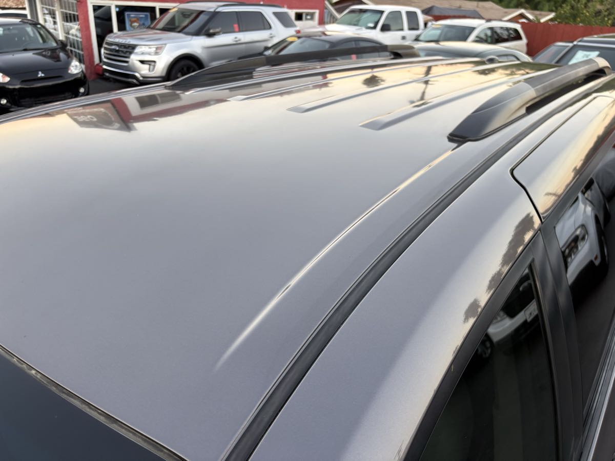 Photo 79 of this Toyota Sienna