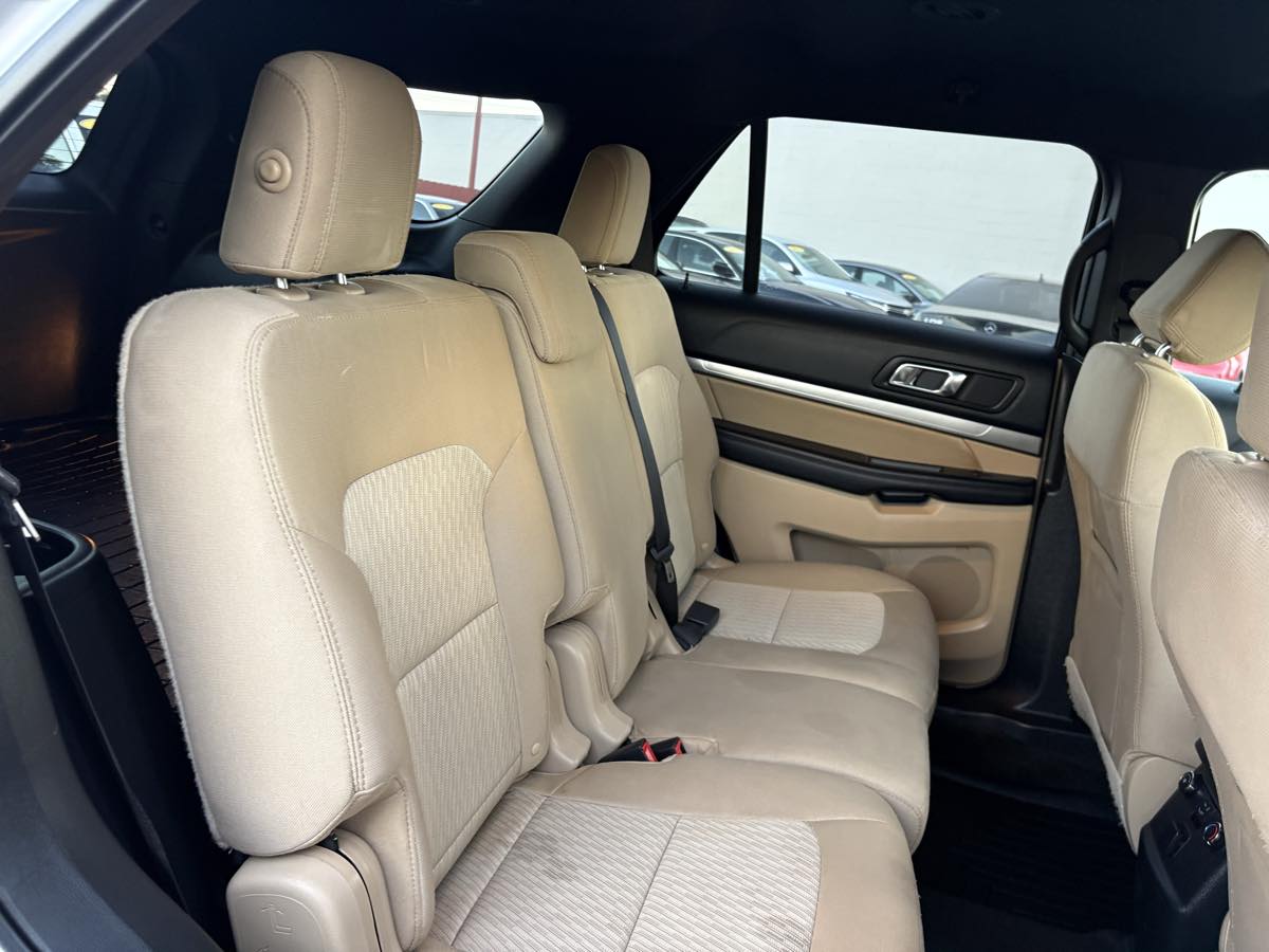 2017 Ford Explorer Base - Photo 42