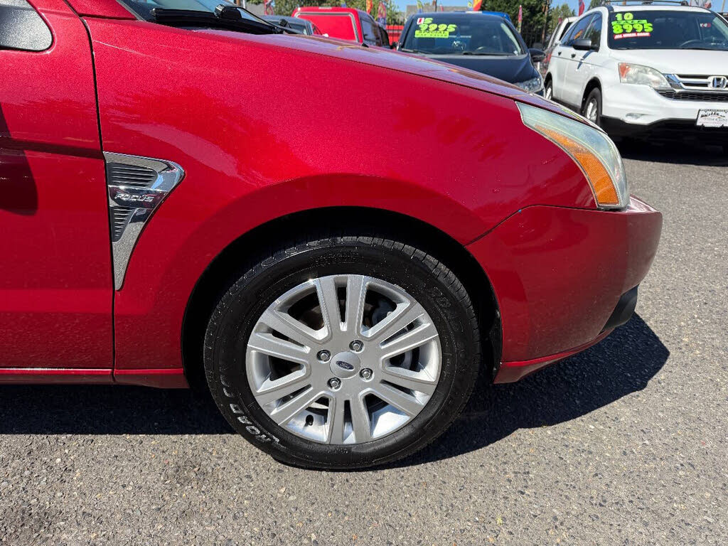 2009 Ford Focus SEL - Photo 10