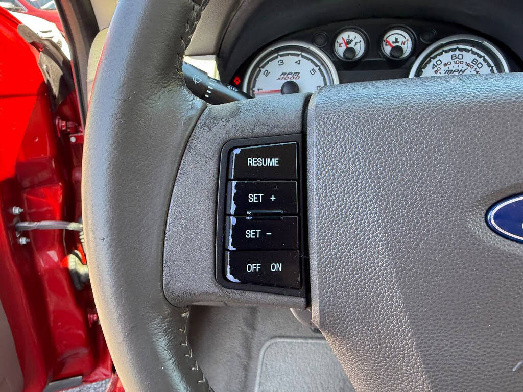 2009 Ford Focus SEL - Photo 22