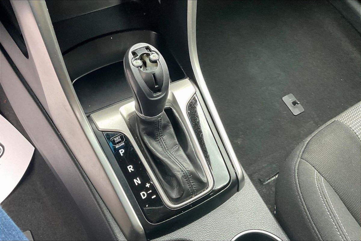 2013 Hyundai Elantra GT Base - Photo 15