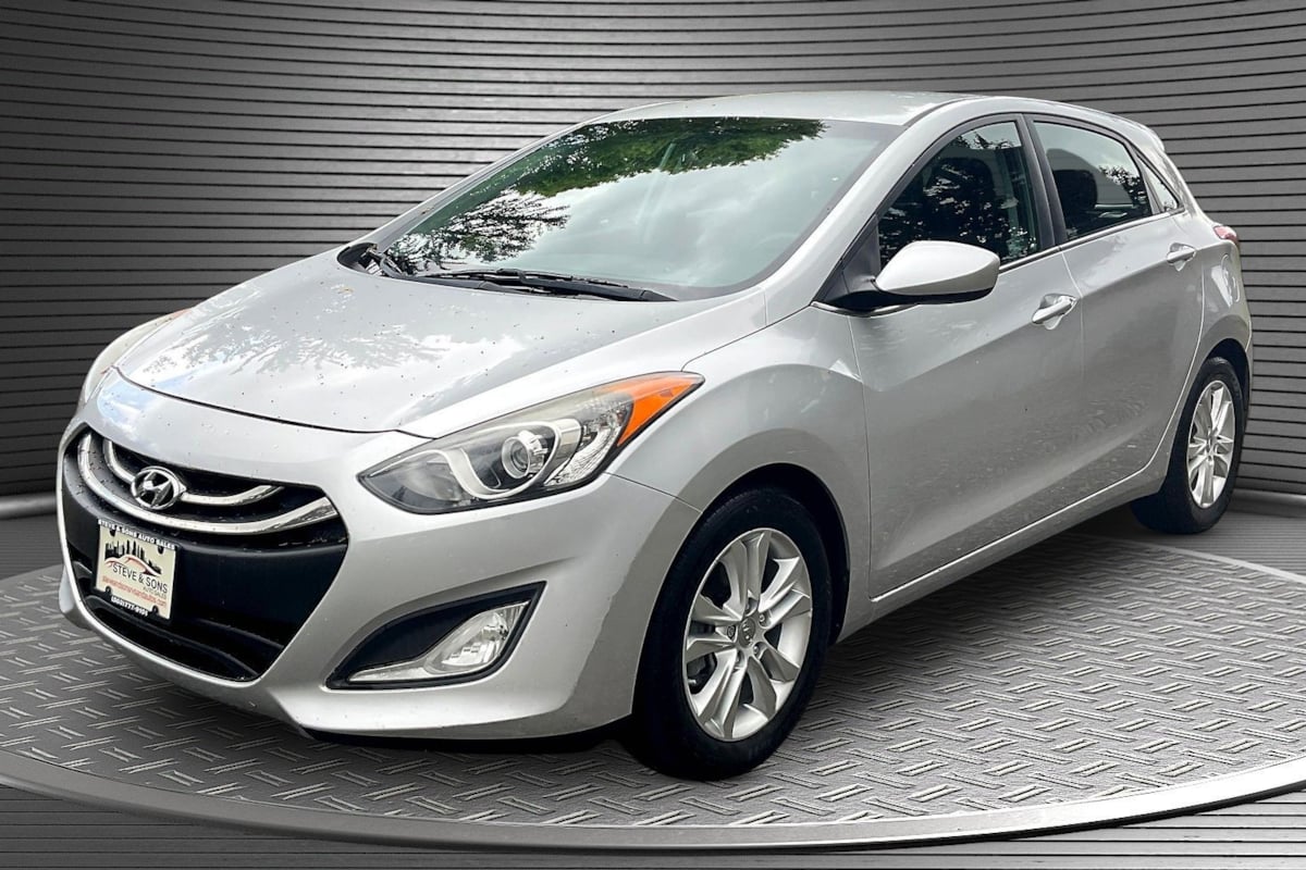 2013 Hyundai Elantra GT Base - Photo 3