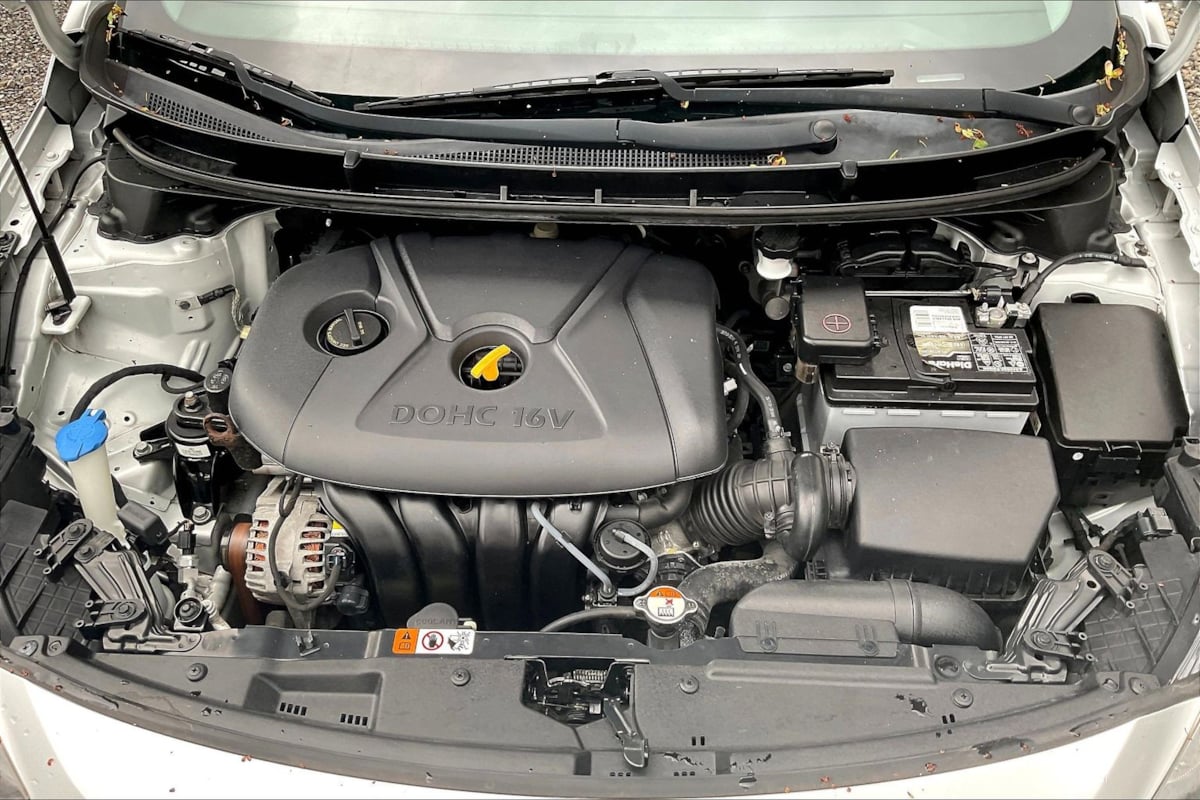 2013 Hyundai Elantra GT Base - Photo 27