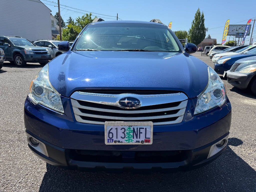 2010 Subaru Outback 3.6R Premium - Photo 4