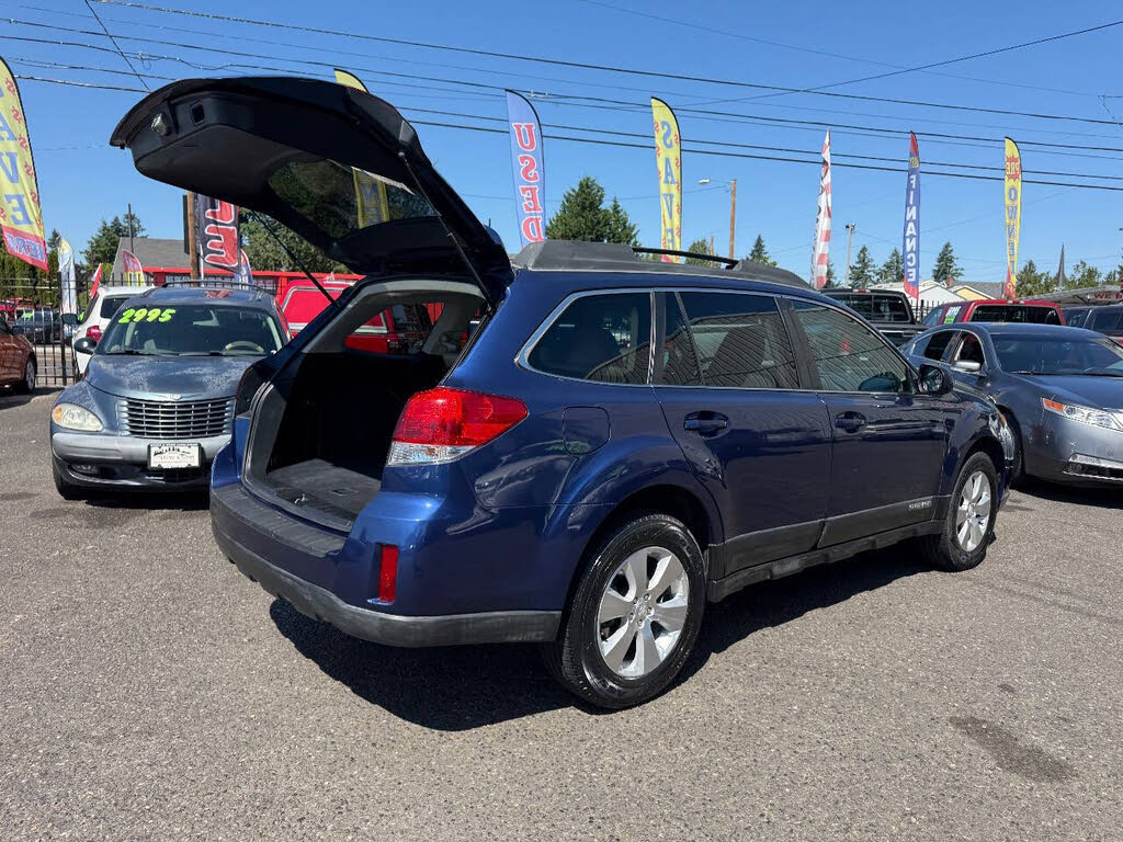 2010 Subaru Outback 3.6R Premium - Photo 9