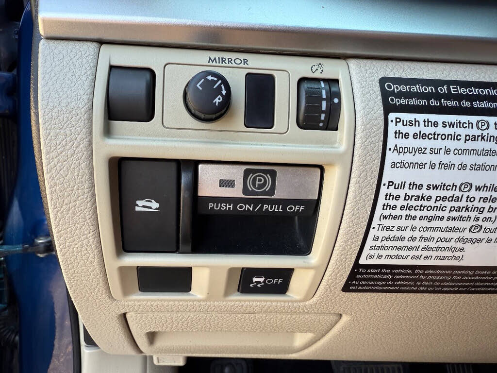 2010 Subaru Outback 3.6R Premium - Photo 21