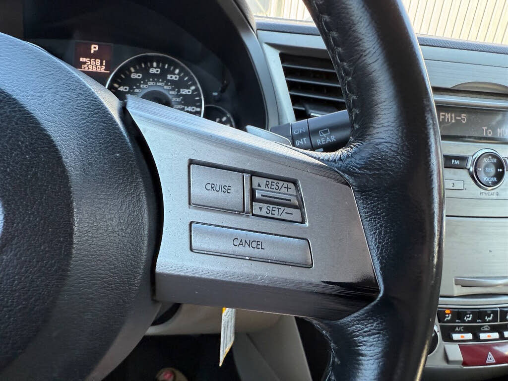 2010 Subaru Outback 3.6R Premium - Photo 24