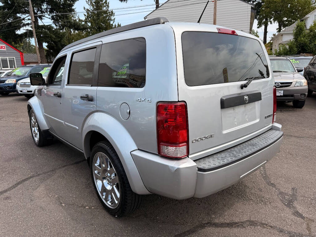 2011 Dodge Nitro Heat - Photo 6