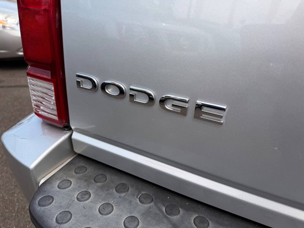 2011 Dodge Nitro Heat - Photo 8