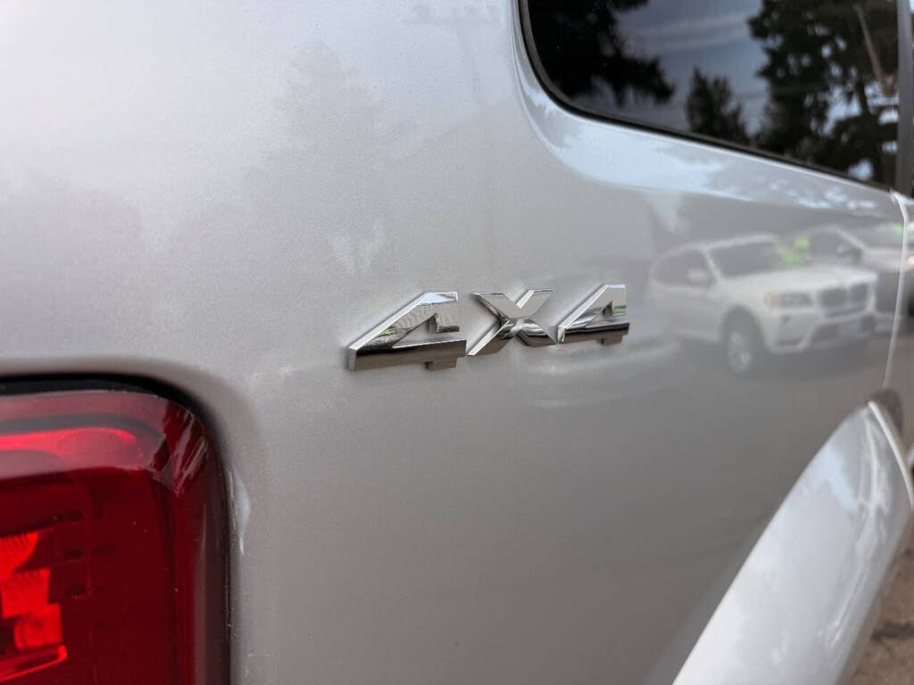 2011 Dodge Nitro Heat - Photo 12