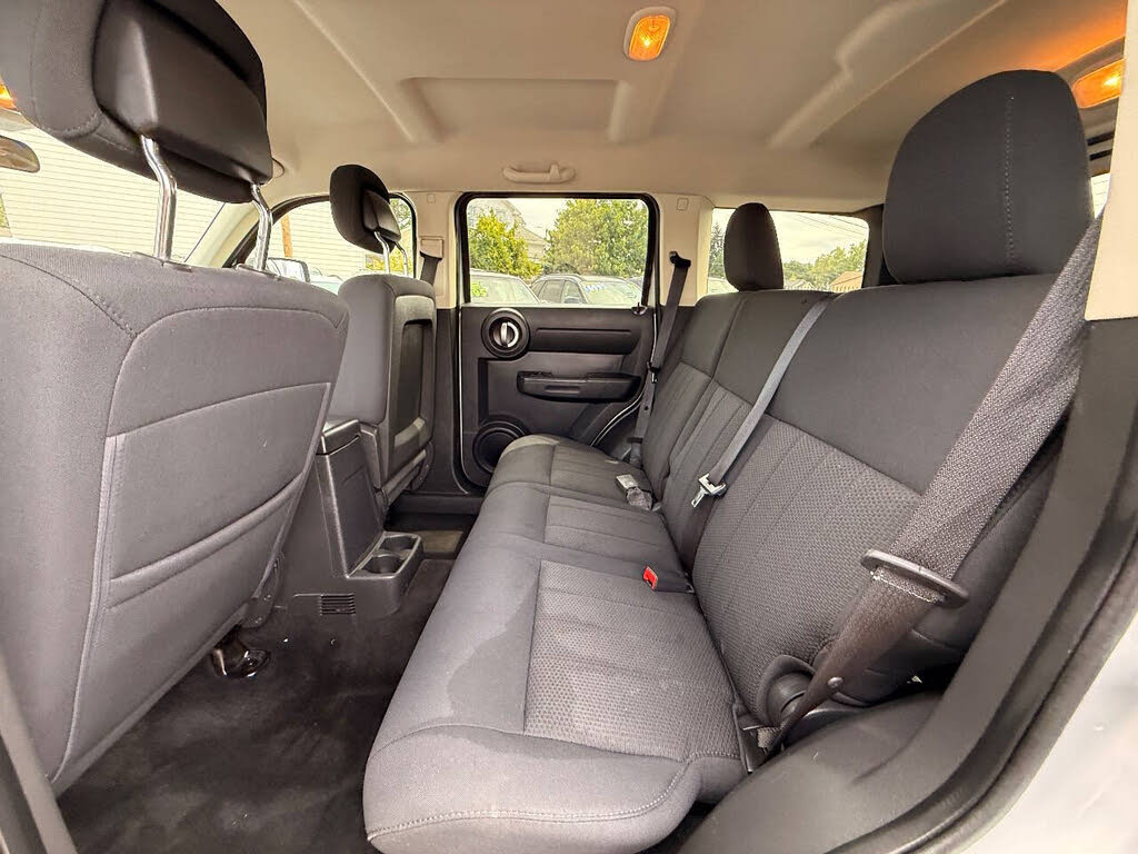 2011 Dodge Nitro Heat - Photo 17