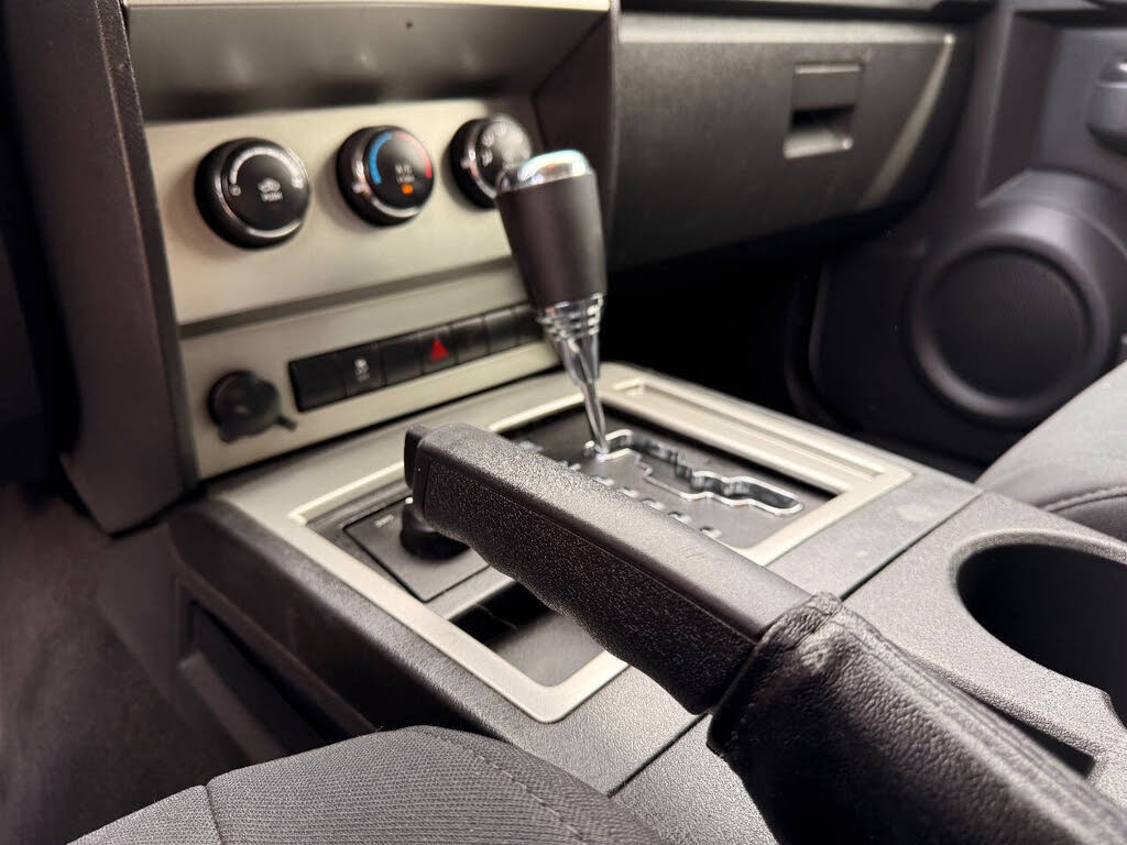2011 Dodge Nitro Heat - Photo 24
