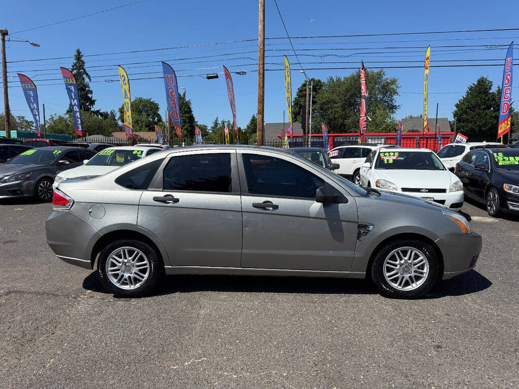 2008 Ford Focus SE - Photo 10