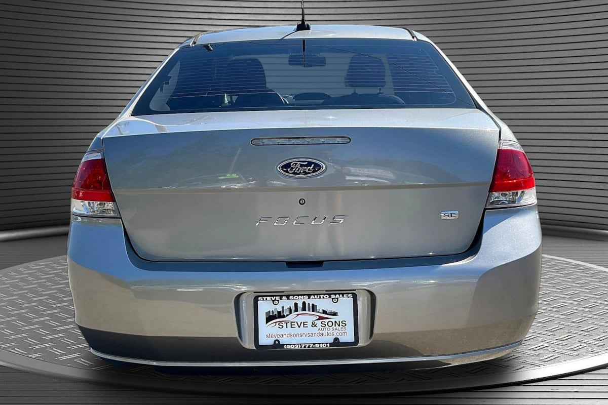2008 Ford Focus SE - Photo 5