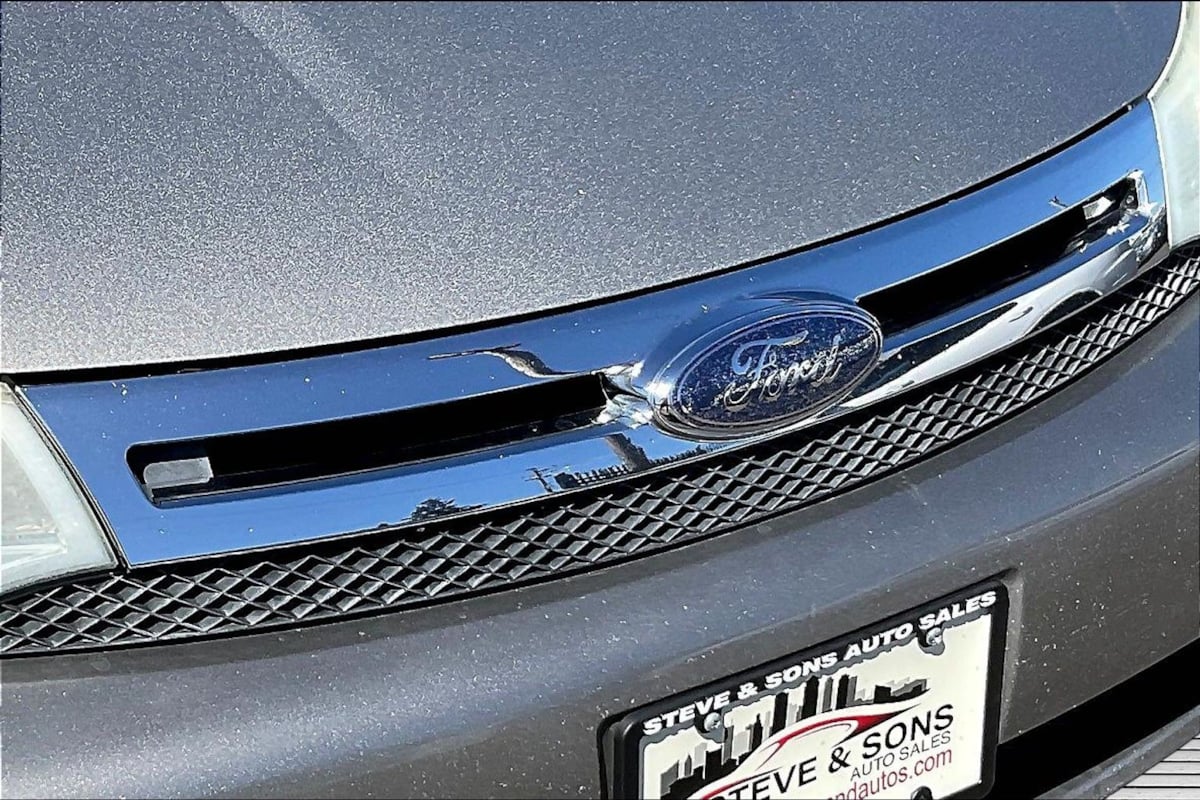 2008 Ford Focus SE - Photo 31