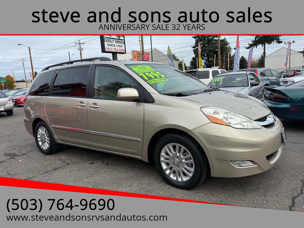 2007 Toyota Sienna Limited's photo