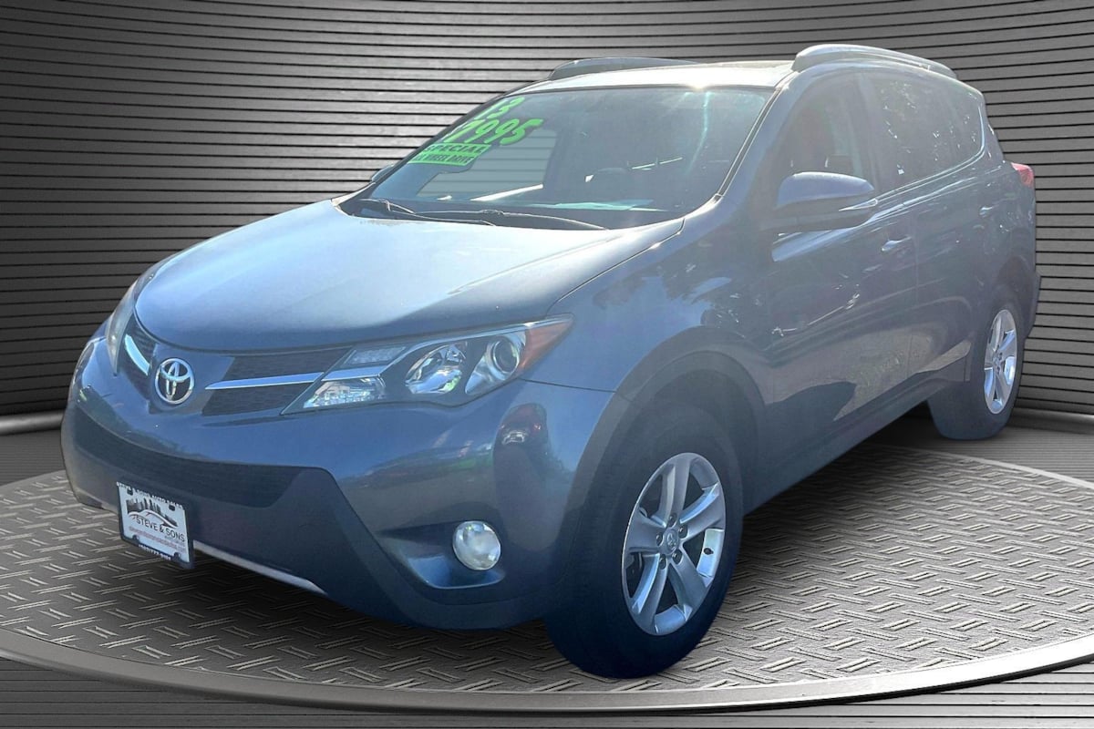 Toyota RAV4 photo 3