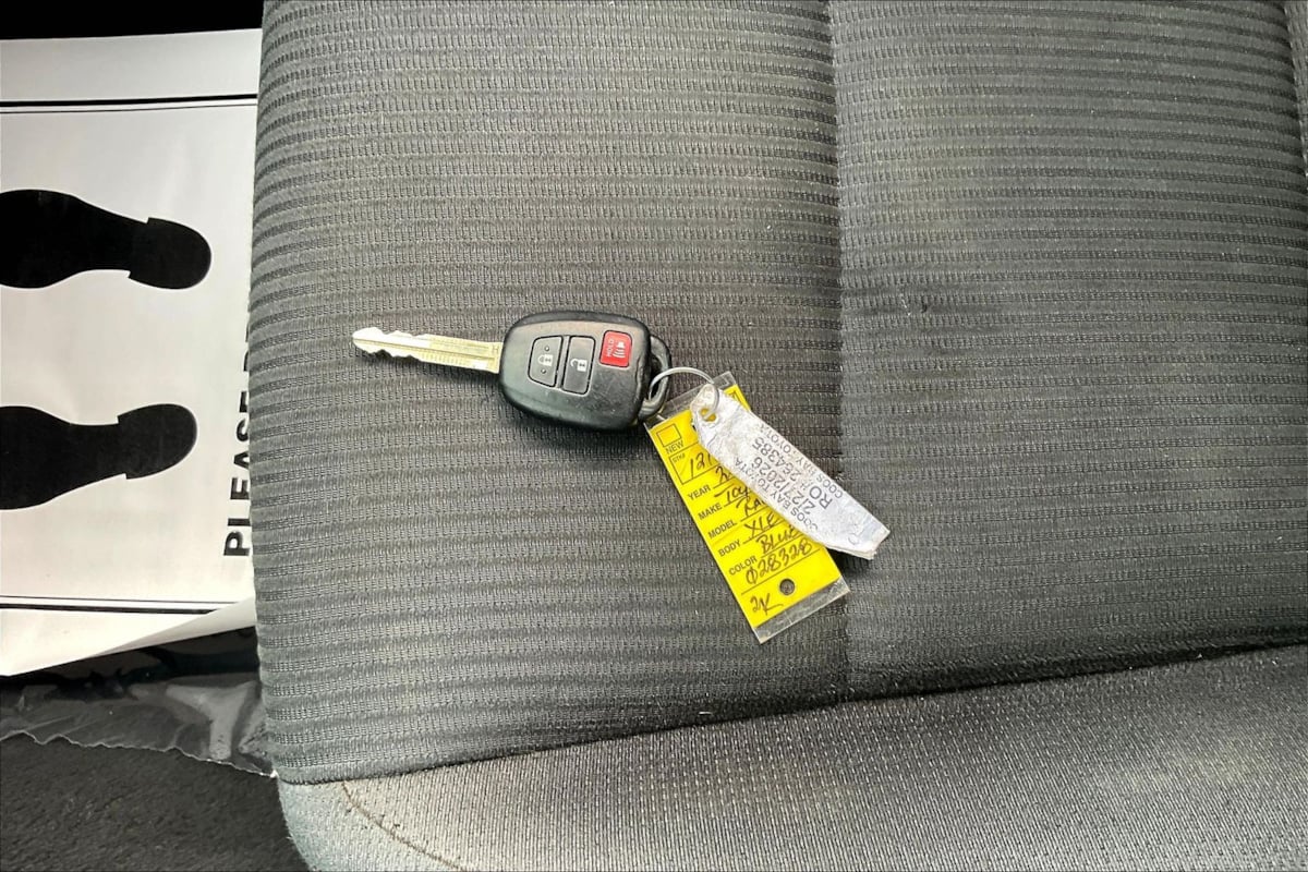 Toyota RAV4 photo 30