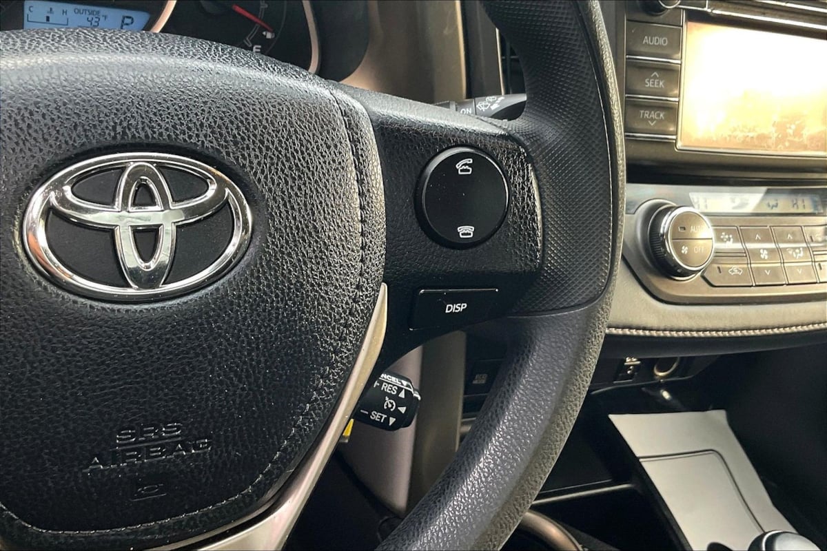 Toyota RAV4 photo 12