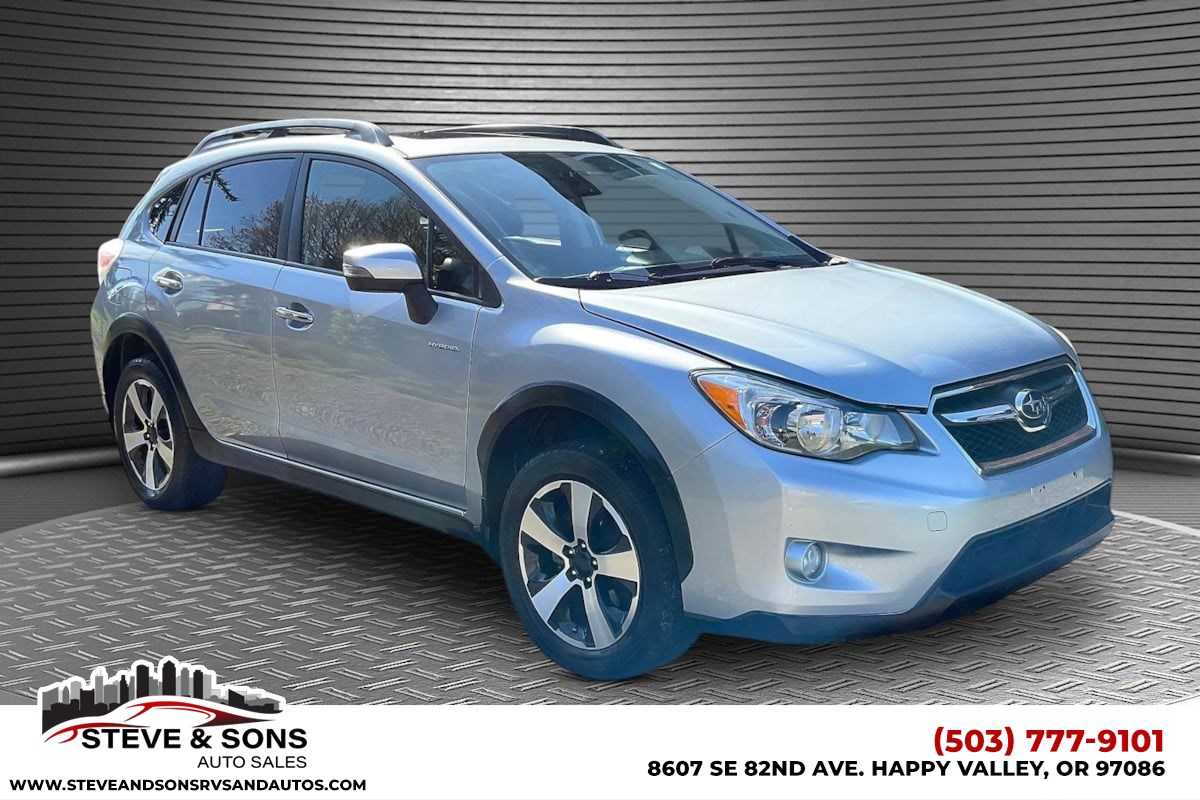 2015 Subaru XV Crosstrek Hybrid Touring's photo