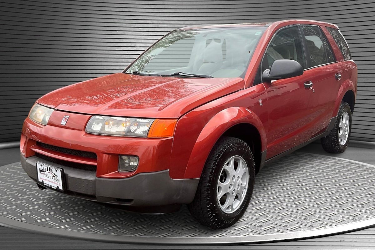 View vehicle photo 3