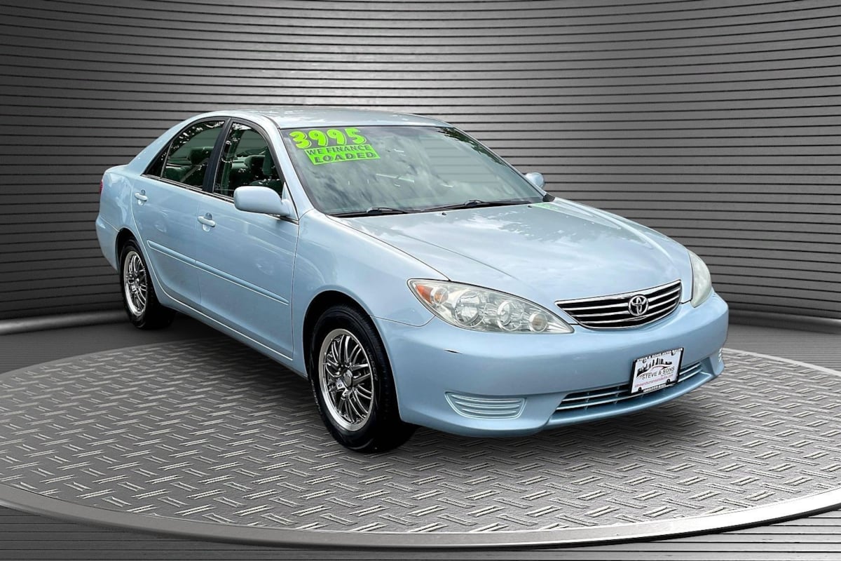2006 Toyota Camry LE 5AT's photo