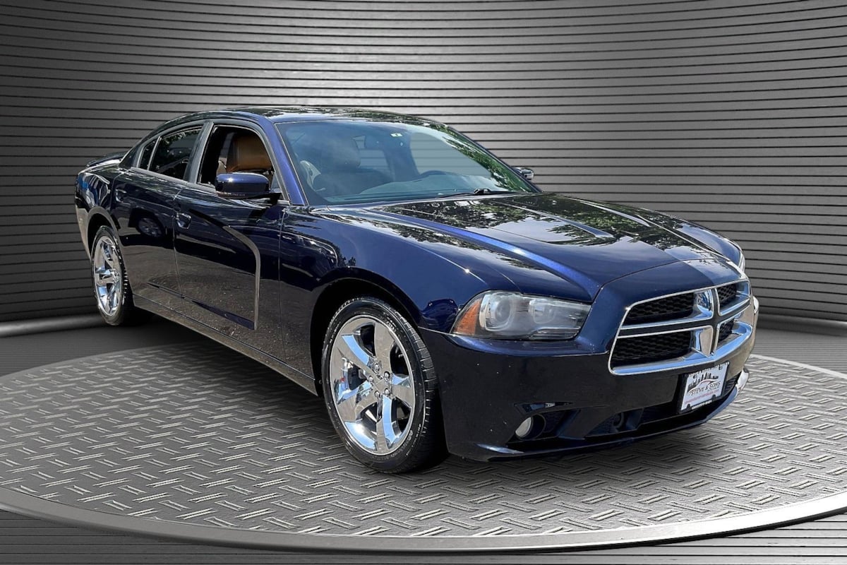 2012 Dodge Charger SXT's photo