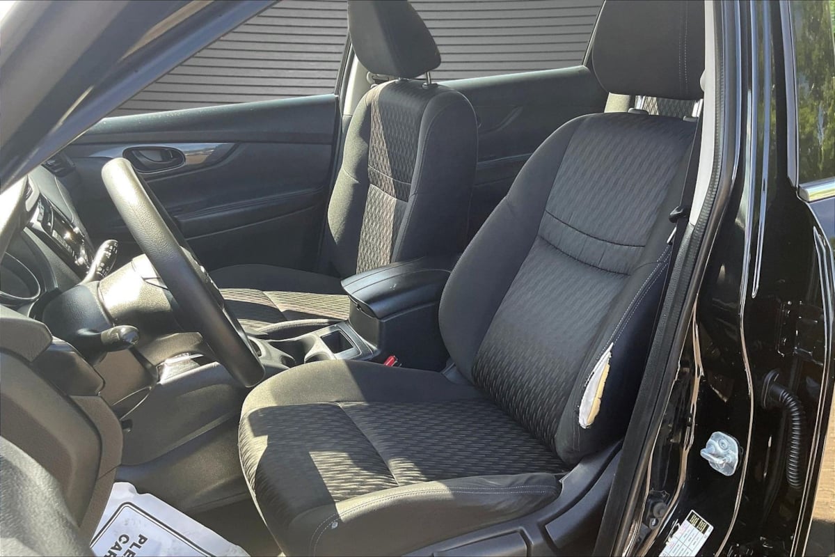 Nissan Rogue photo 20