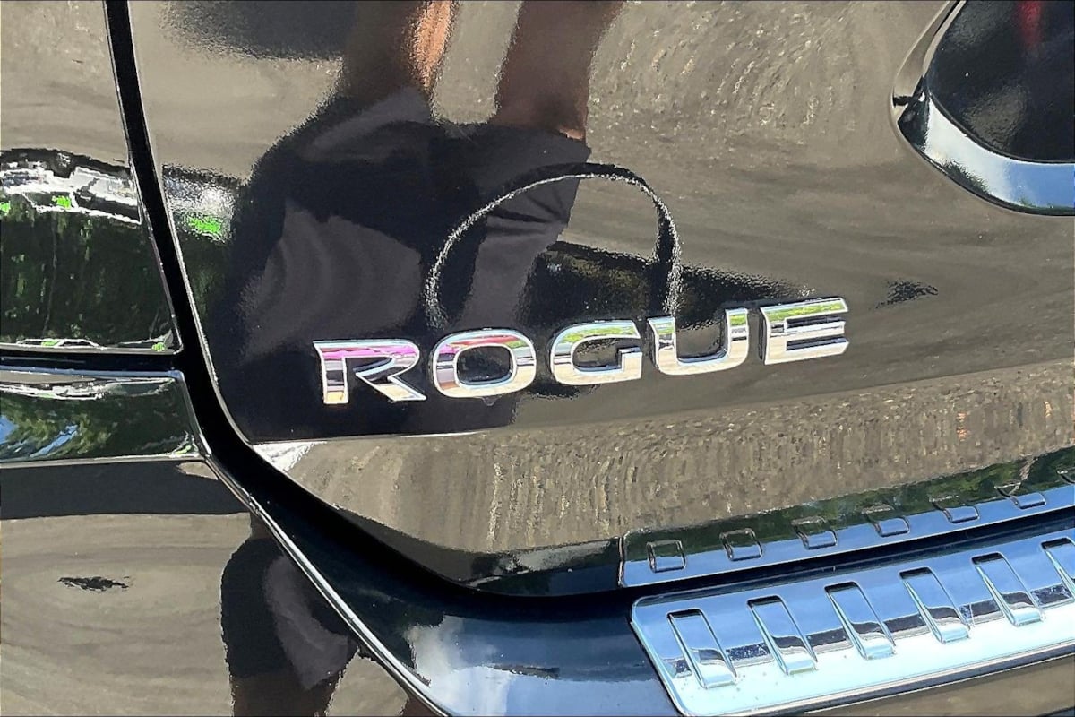 Nissan Rogue photo 23
