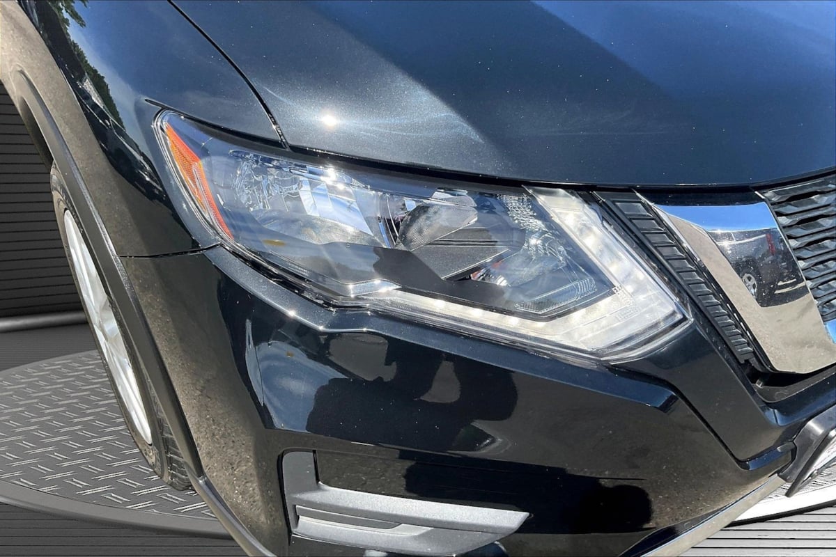 Nissan Rogue photo 30