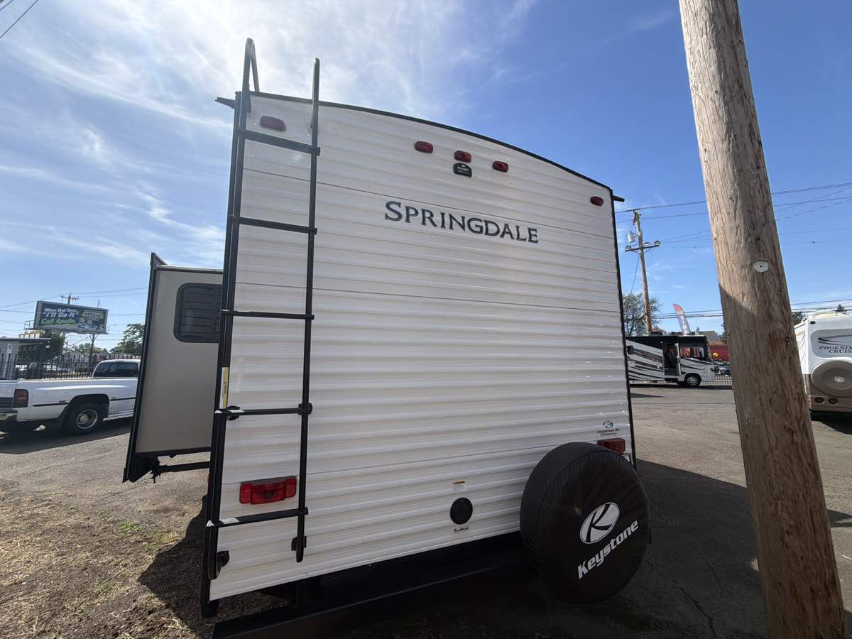 Keystone Rv Springdale photo 4