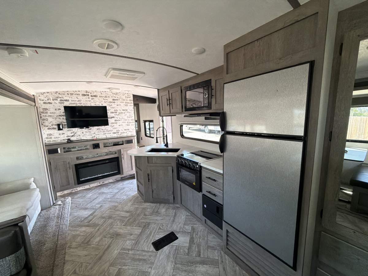 Keystone Rv Springdale photo 17