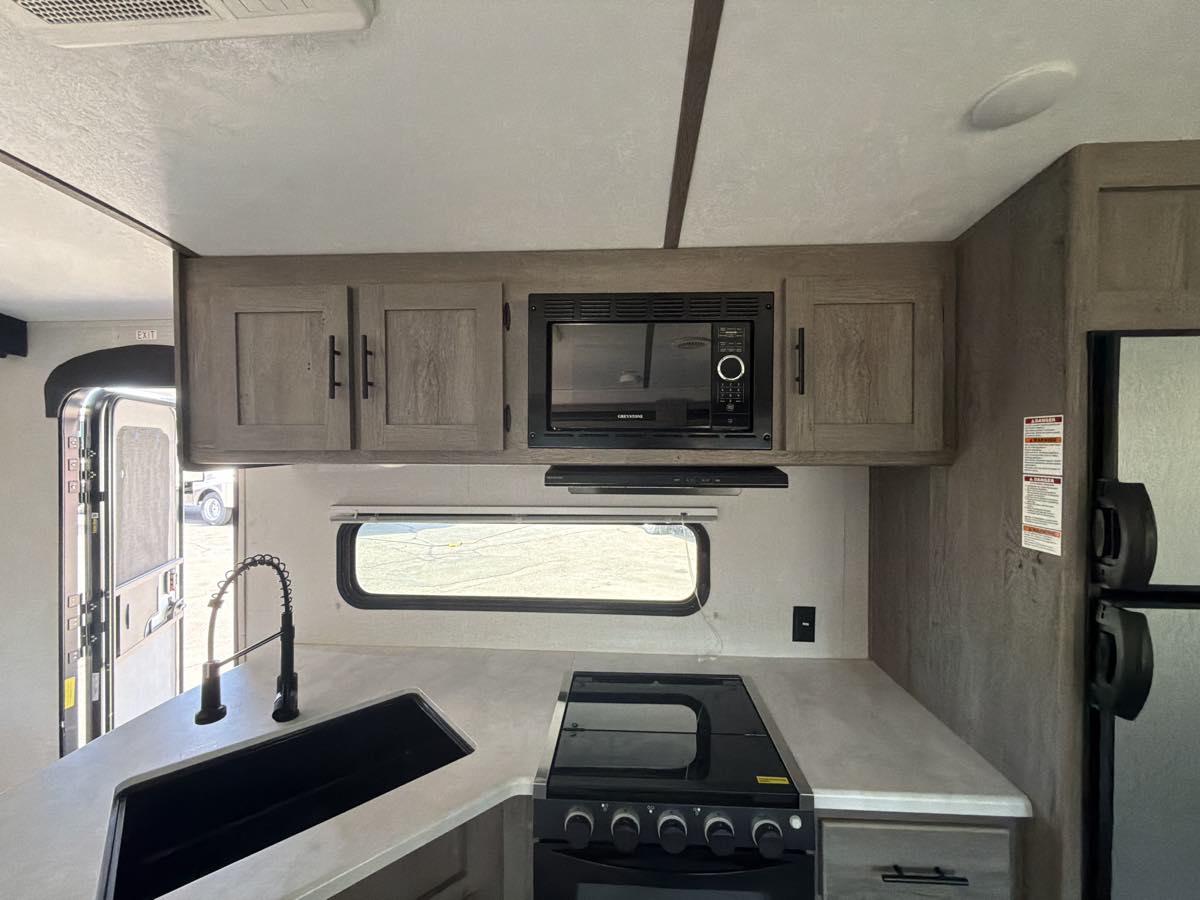 Keystone Rv Springdale photo 23