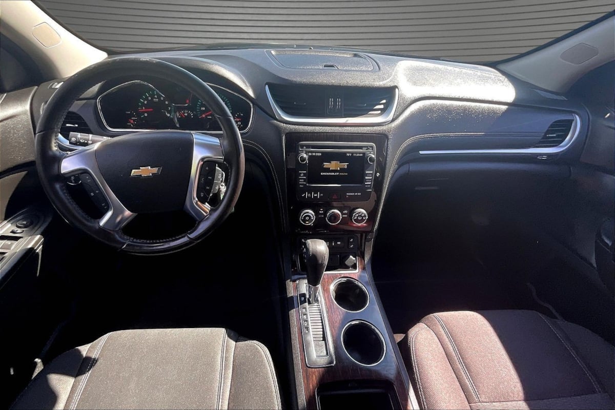 Chevrolet Traverse photo 7