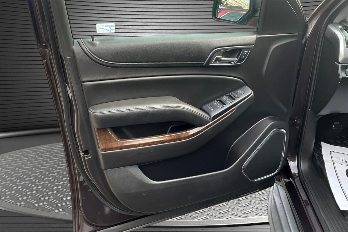 Chevrolet Tahoe photo 18