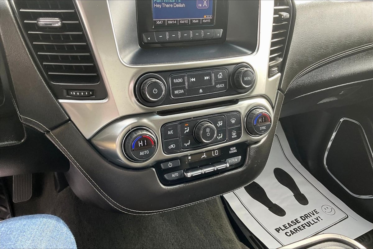 Chevrolet Tahoe photo 15