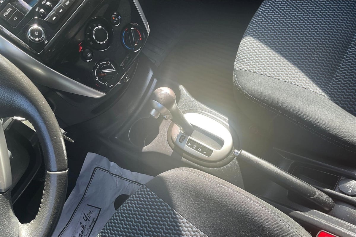 Nissan Versa Note photo 18