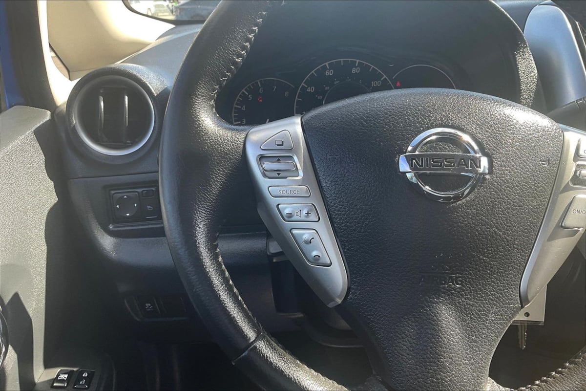 Nissan Versa Note photo 11