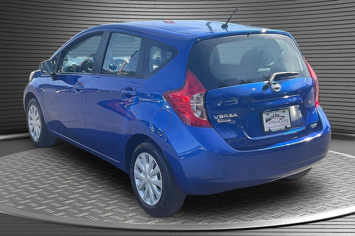 Nissan Versa Note photo 4