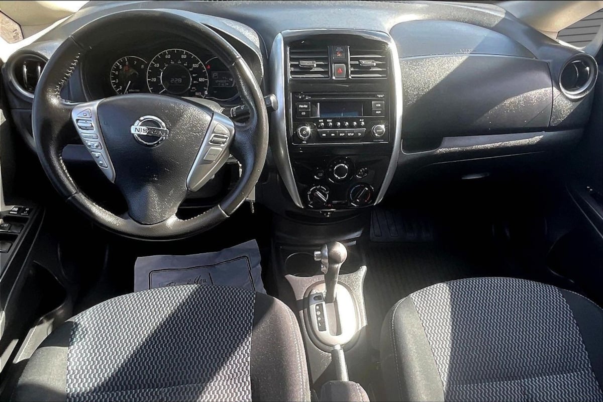 Nissan Versa Note photo 7
