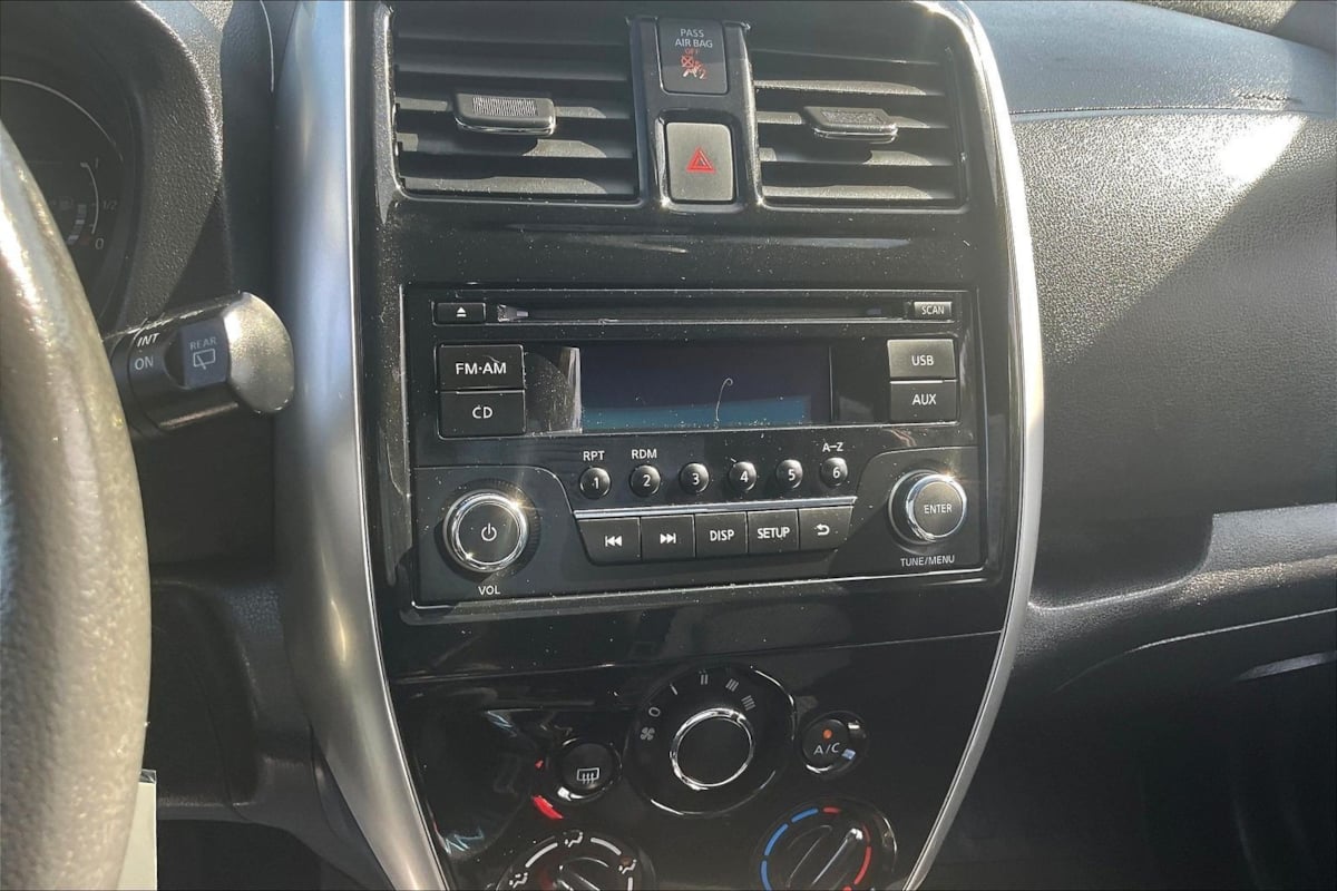 Nissan Versa Note photo 14