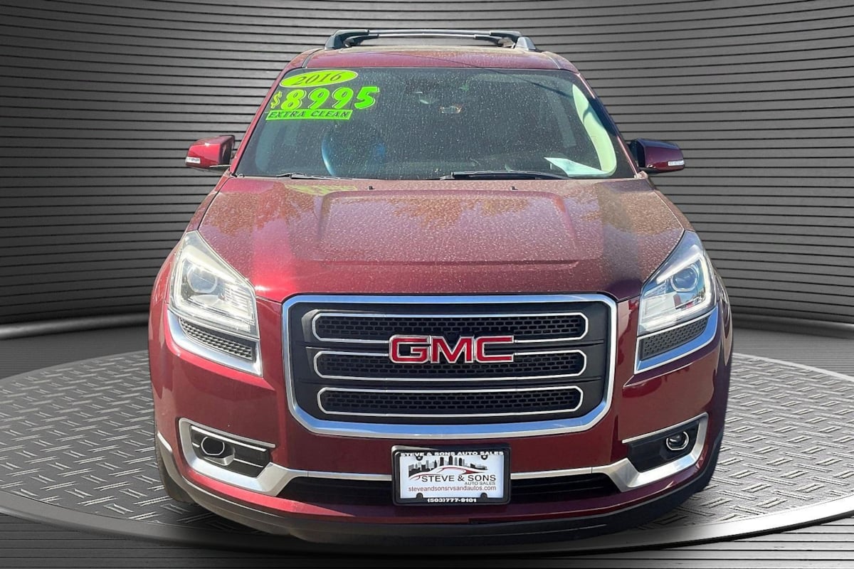 Photo 2 of this GMC Acadia
