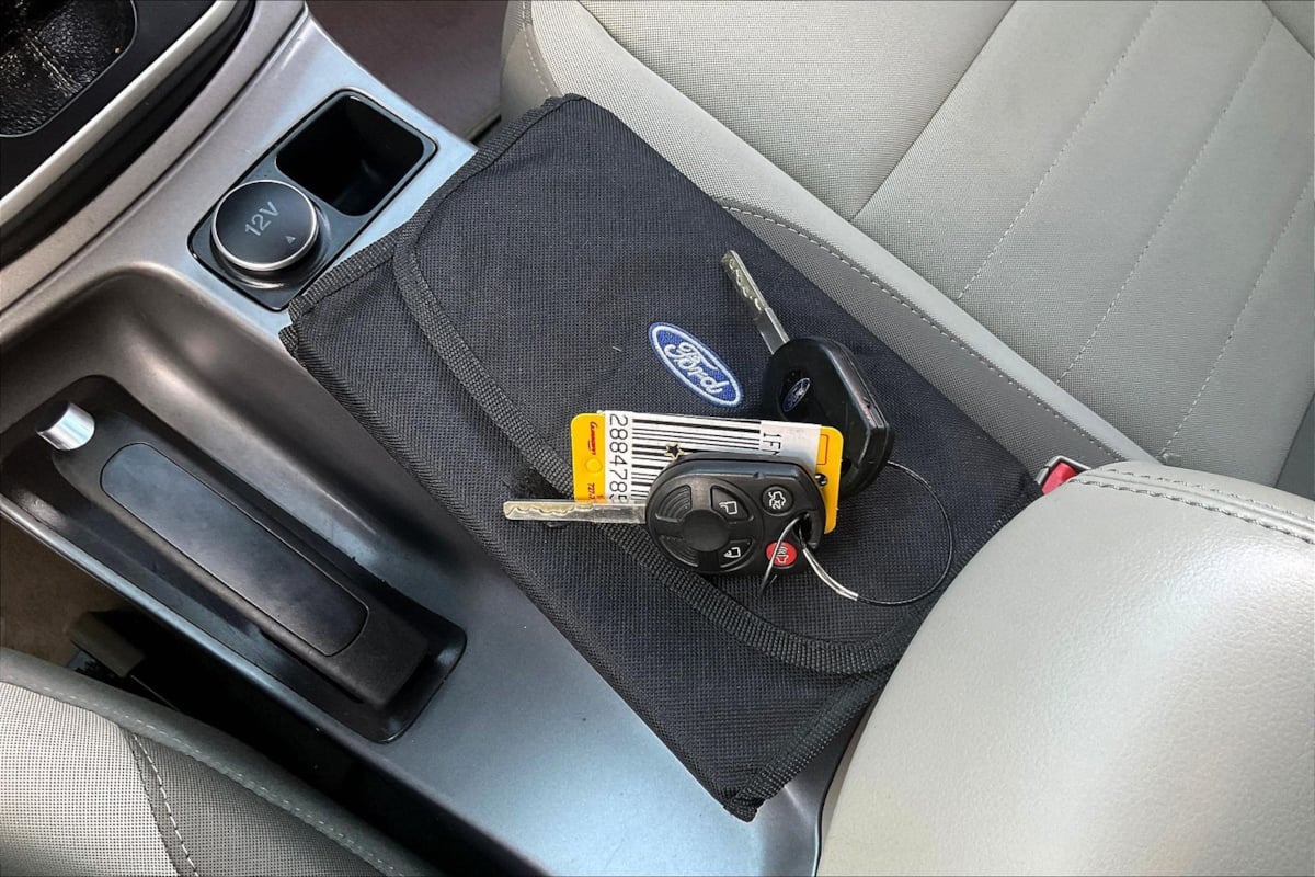 Ford Escape photo 31