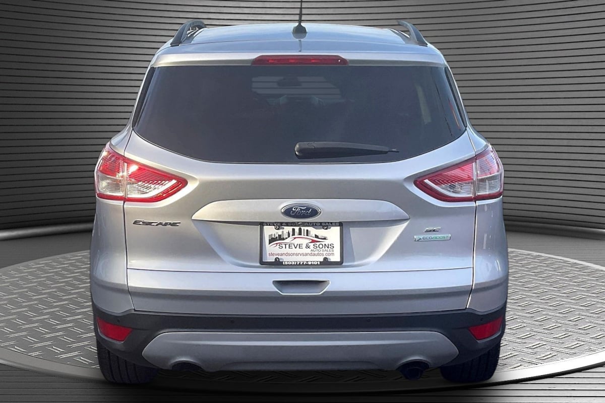 Ford Escape photo 5
