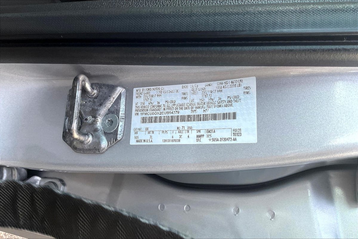 Ford Escape photo 16