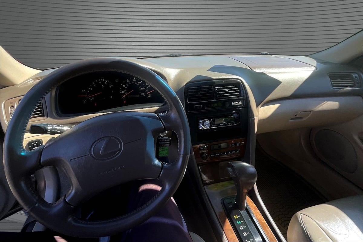 Lexus ES photo 7