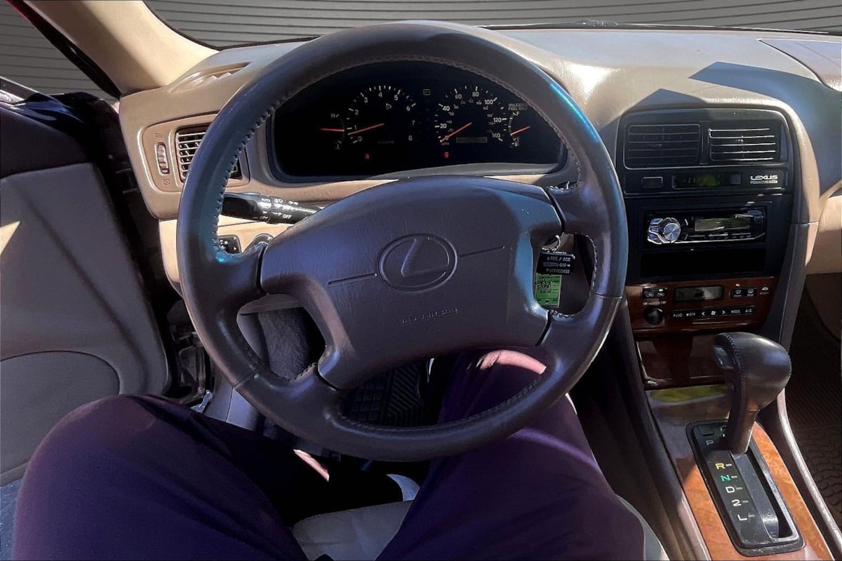 Lexus ES photo 8