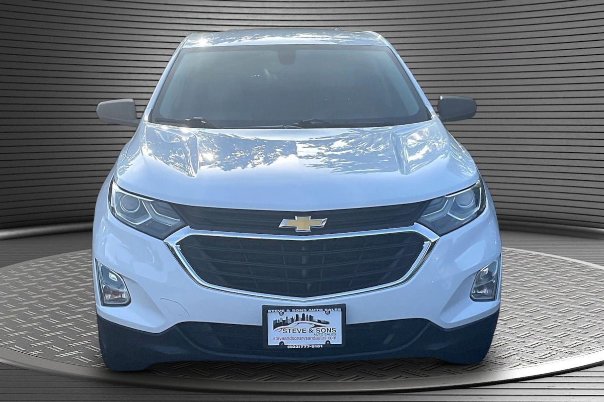 Chevrolet Equinox photo 2